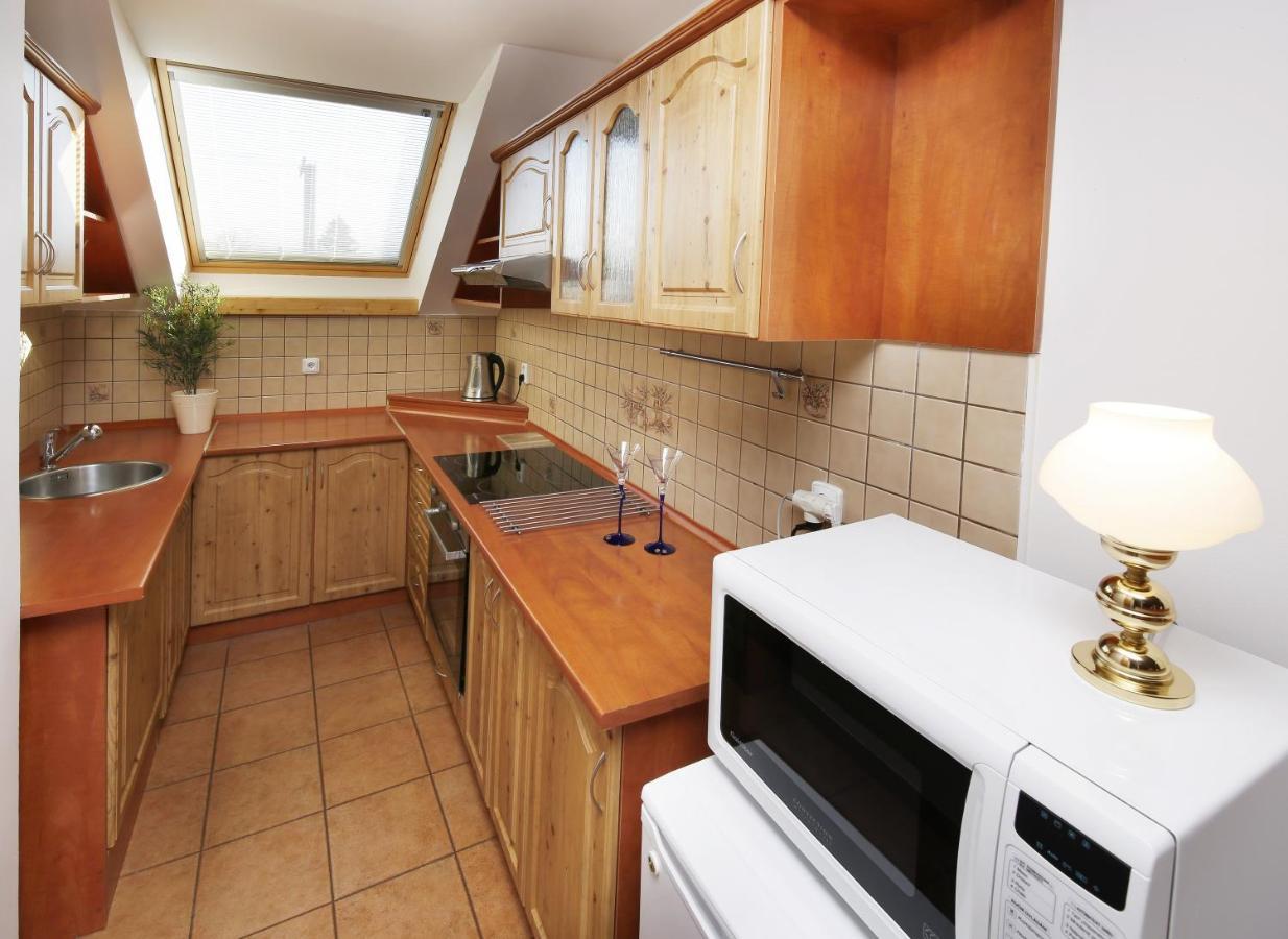 B&B Violet Karlsbad Exterior foto