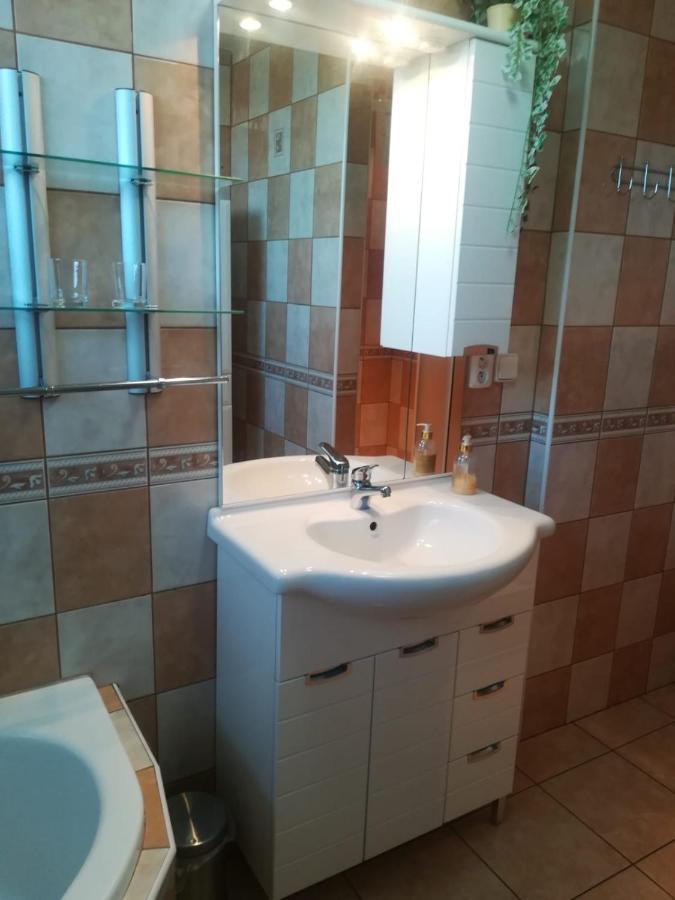 B&B Violet Karlsbad Exterior foto
